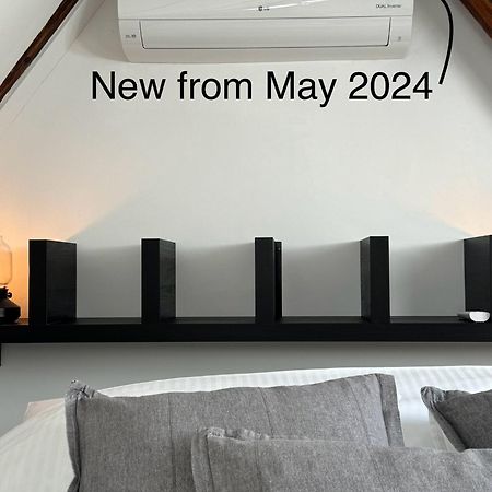 Grich Witch Apartment Zagreb Bagian luar foto