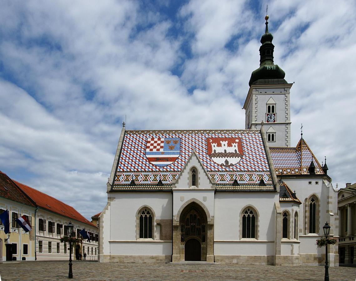 Grich Witch Apartment Zagreb Bagian luar foto