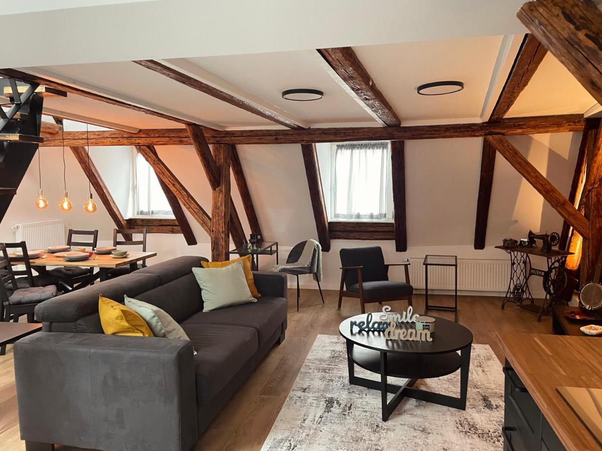 Grich Witch Apartment Zagreb Bagian luar foto