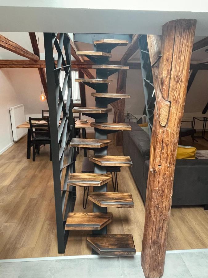 Grich Witch Apartment Zagreb Bagian luar foto
